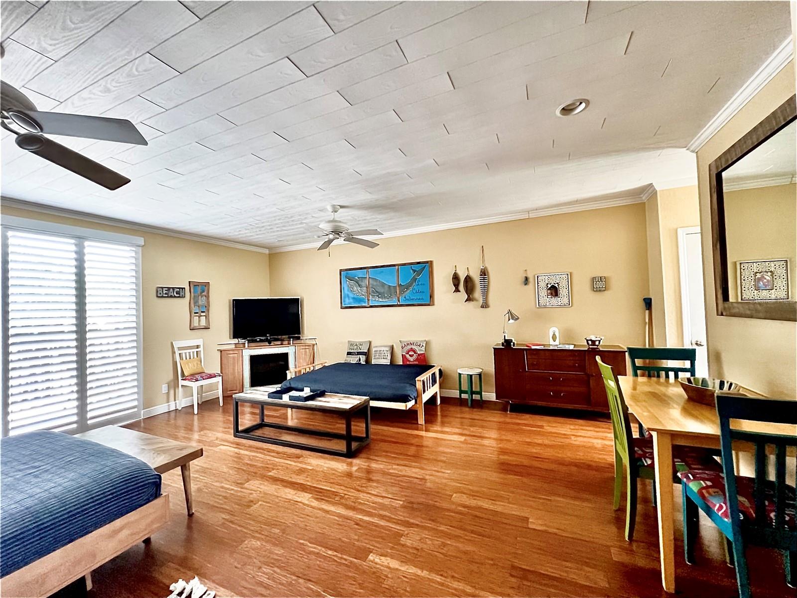 18399 GULF BLVD #376, INDIAN SHORES, FL, 33785
