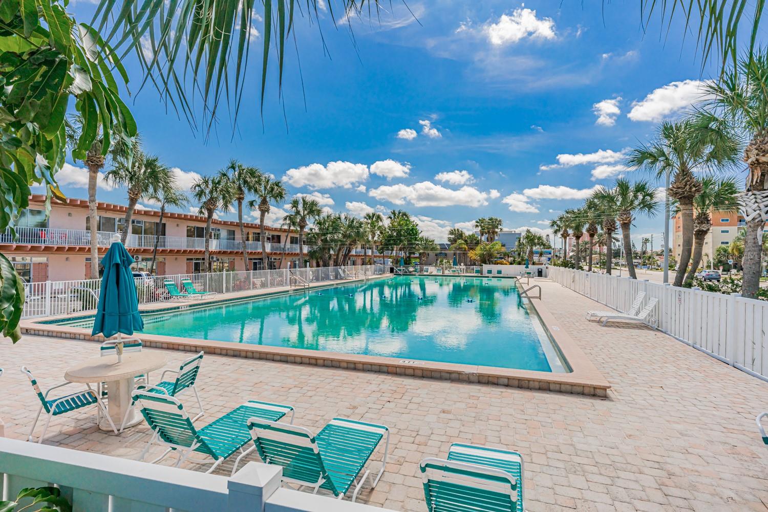 18399 GULF BLVD #376, INDIAN SHORES, FL, 33785