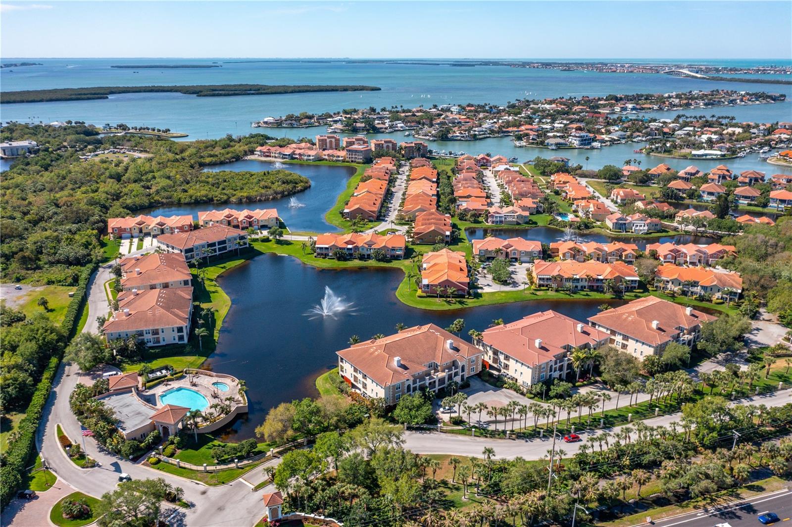 Southerly photo of the Marina Bay community toward the Sunshine Skyway Bridge.