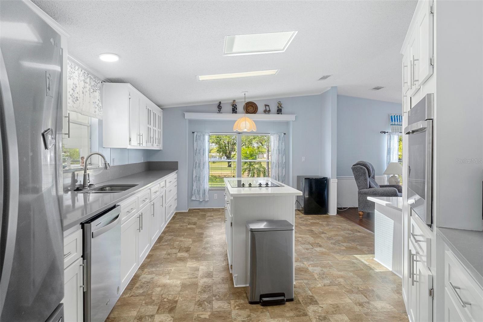15133 BROOKRIDGE BLVD, BROOKSVILLE, FL, 34613