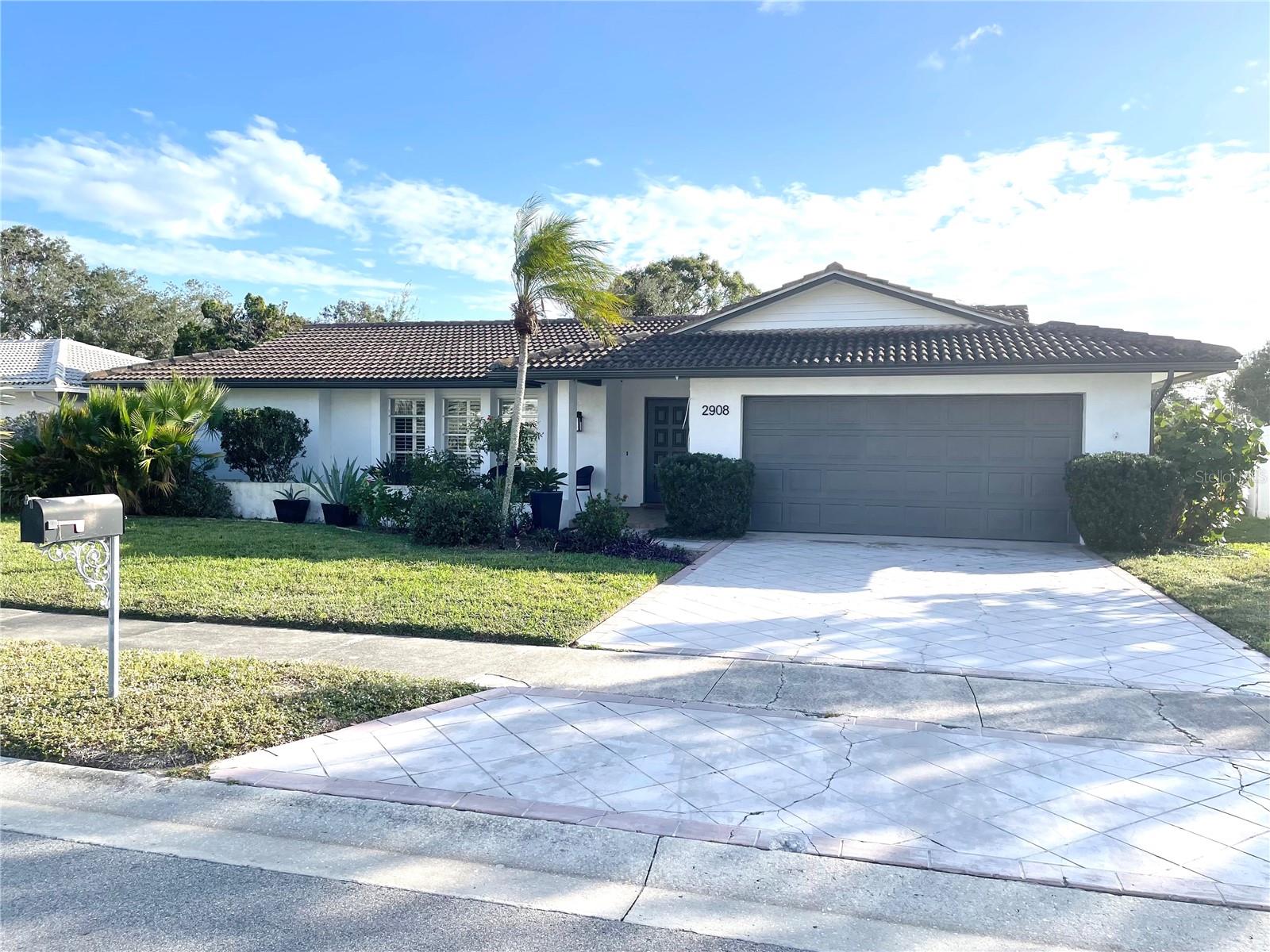 2908 CAPTIVA DR, SARASOTA, FL, 34231