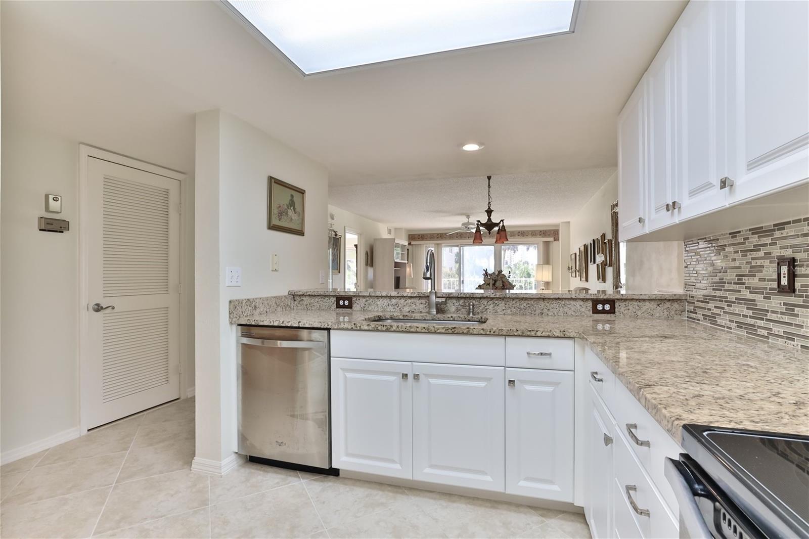 4 OCEANS WEST BLVD #208C, DAYTONA BEACH SHORES, FL, 32118