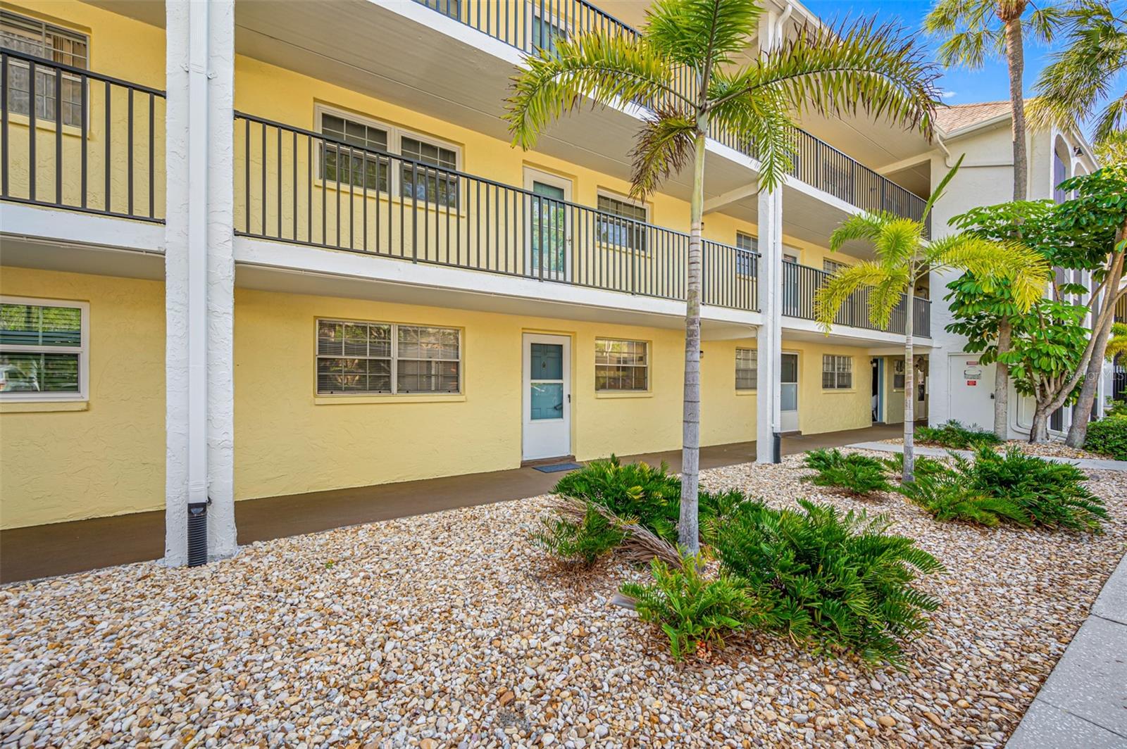 821 DELEON CT #103, DUNEDIN, FL, 34698