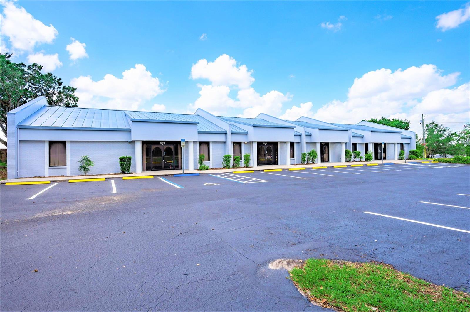 37802 MEDICAL ARTS CT, ZEPHYRHILLS, FL, 33541