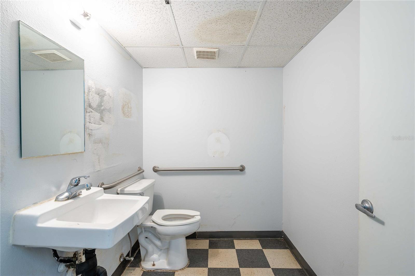 37802 MEDICAL ARTS CT, ZEPHYRHILLS, FL, 33541
