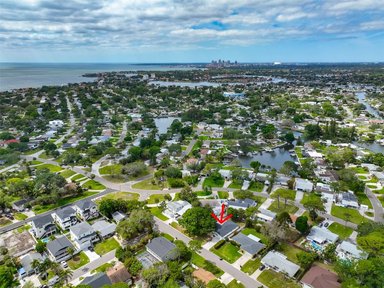 4824 HUNTINGTON ST NE, ST PETERSBURG, FL, 33703