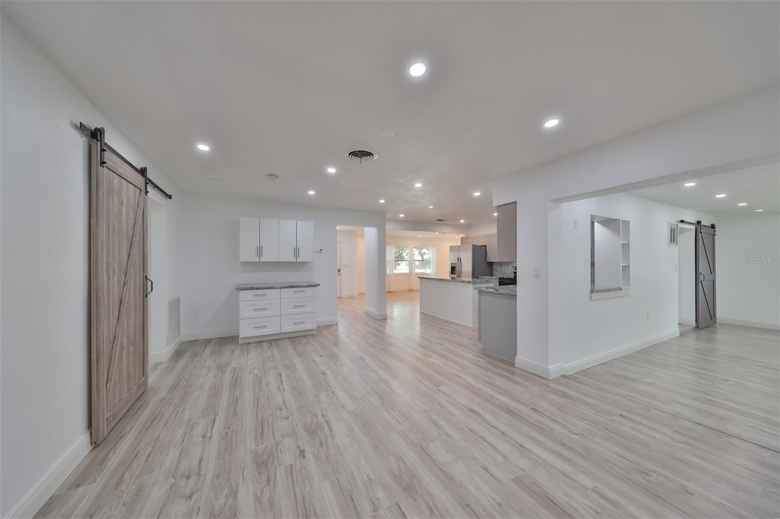 4824 HUNTINGTON ST NE, ST PETERSBURG, FL, 33703