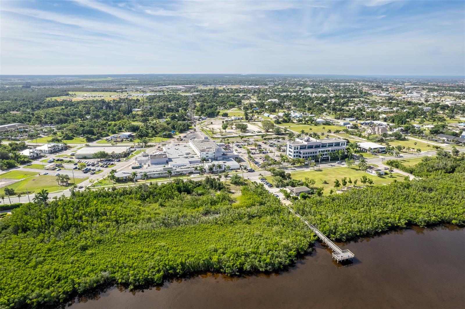 806 E MARION AVE, PUNTA GORDA, FL, 33950