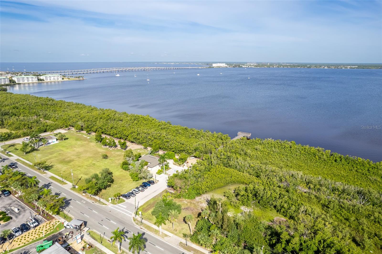 806 E MARION AVE, PUNTA GORDA, FL, 33950