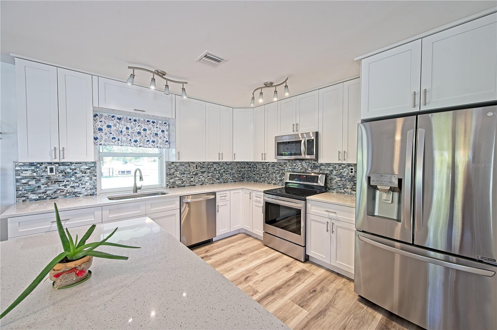 5731 OAKVIEW LN, PUNTA GORDA, FL, 33950