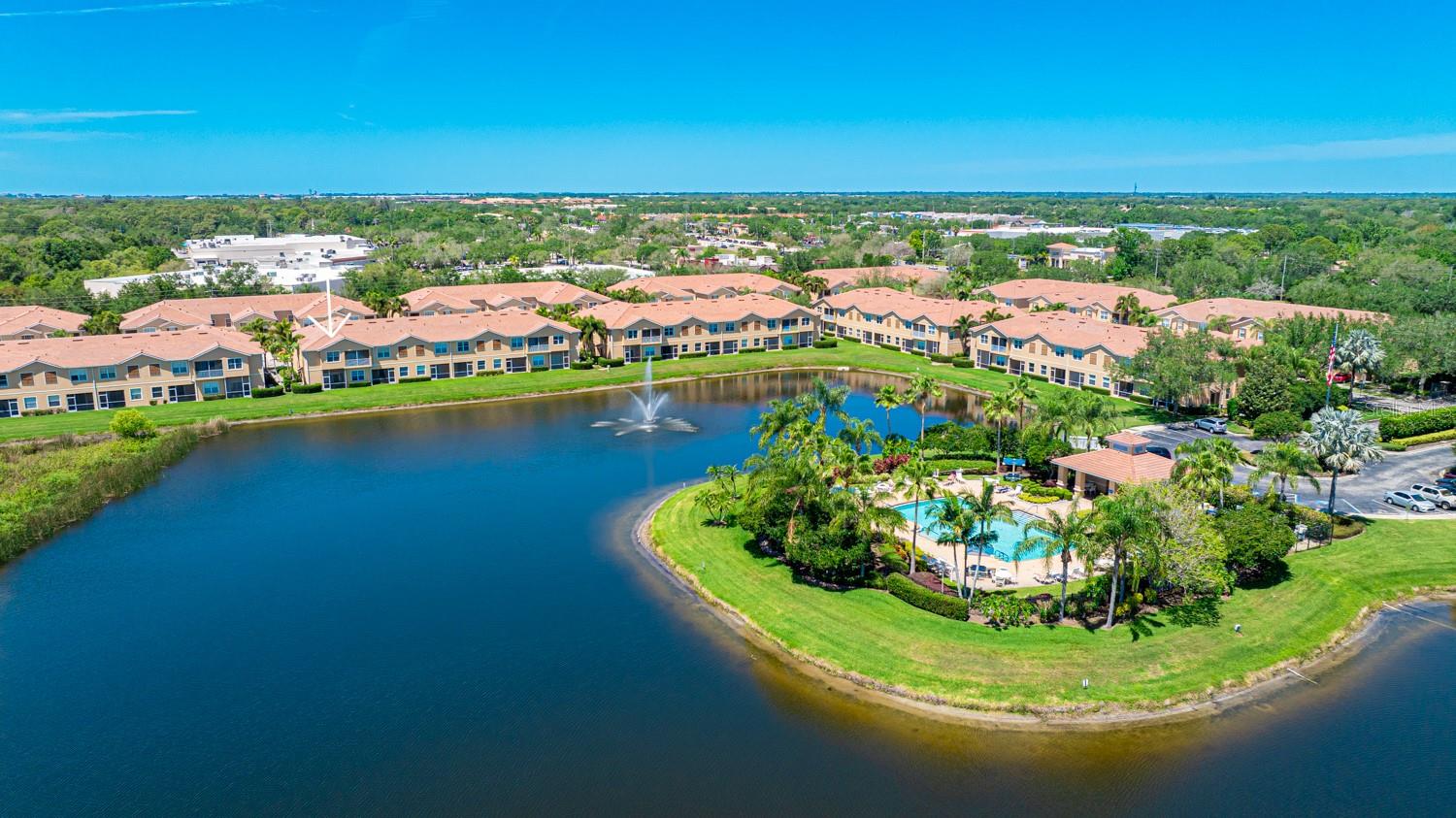 3784 PARKRIDGE CIR #22-203, SARASOTA, FL, 34243