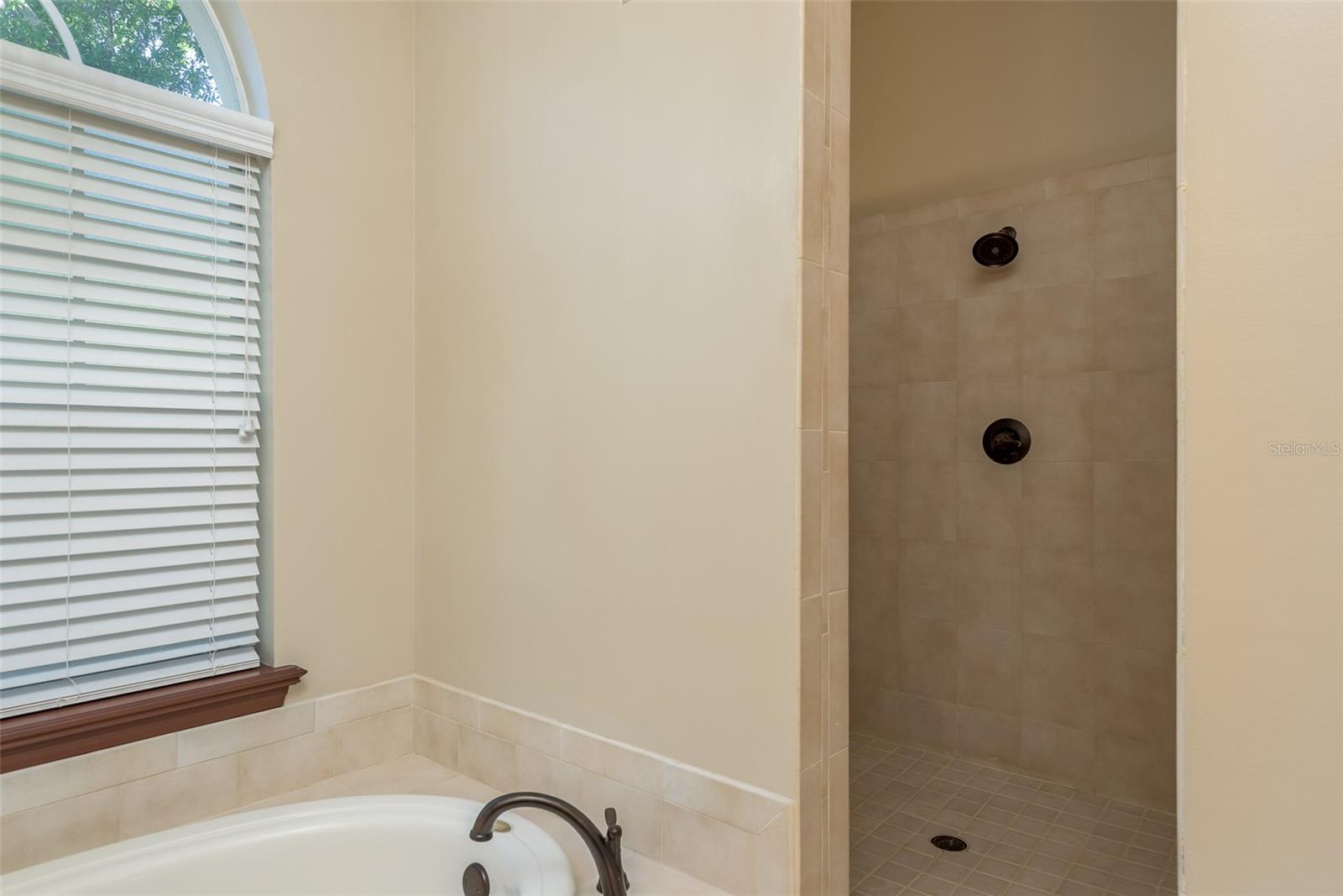 1544 MARY LN, TARPON SPRINGS, FL, 34689