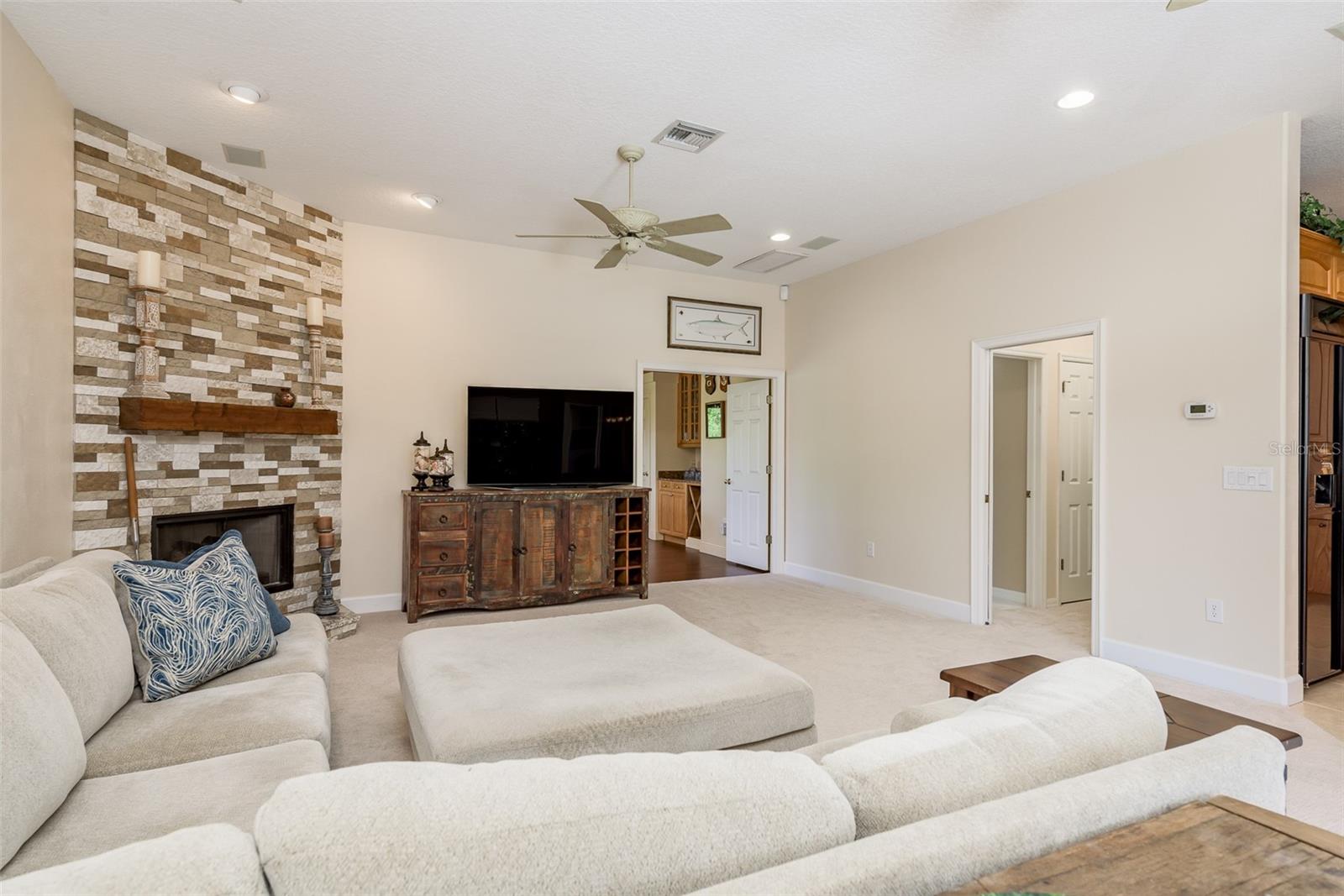 1544 MARY LN, TARPON SPRINGS, FL, 34689