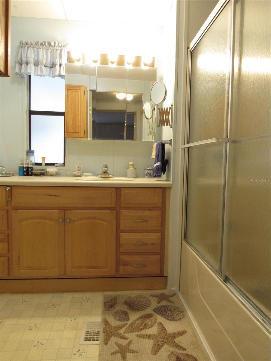 T3517355 Property Photo