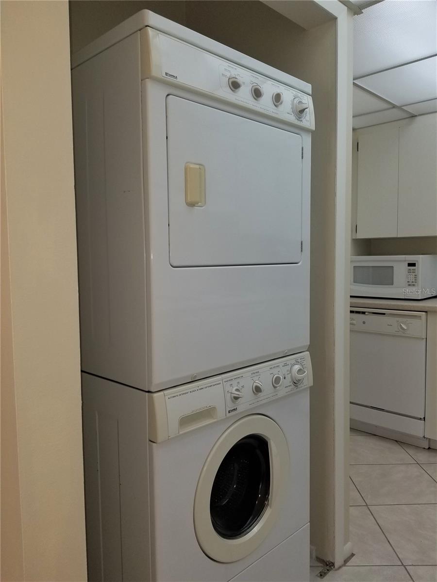 7816 PALM AIRE LN #7816, SARASOTA, FL, 34243