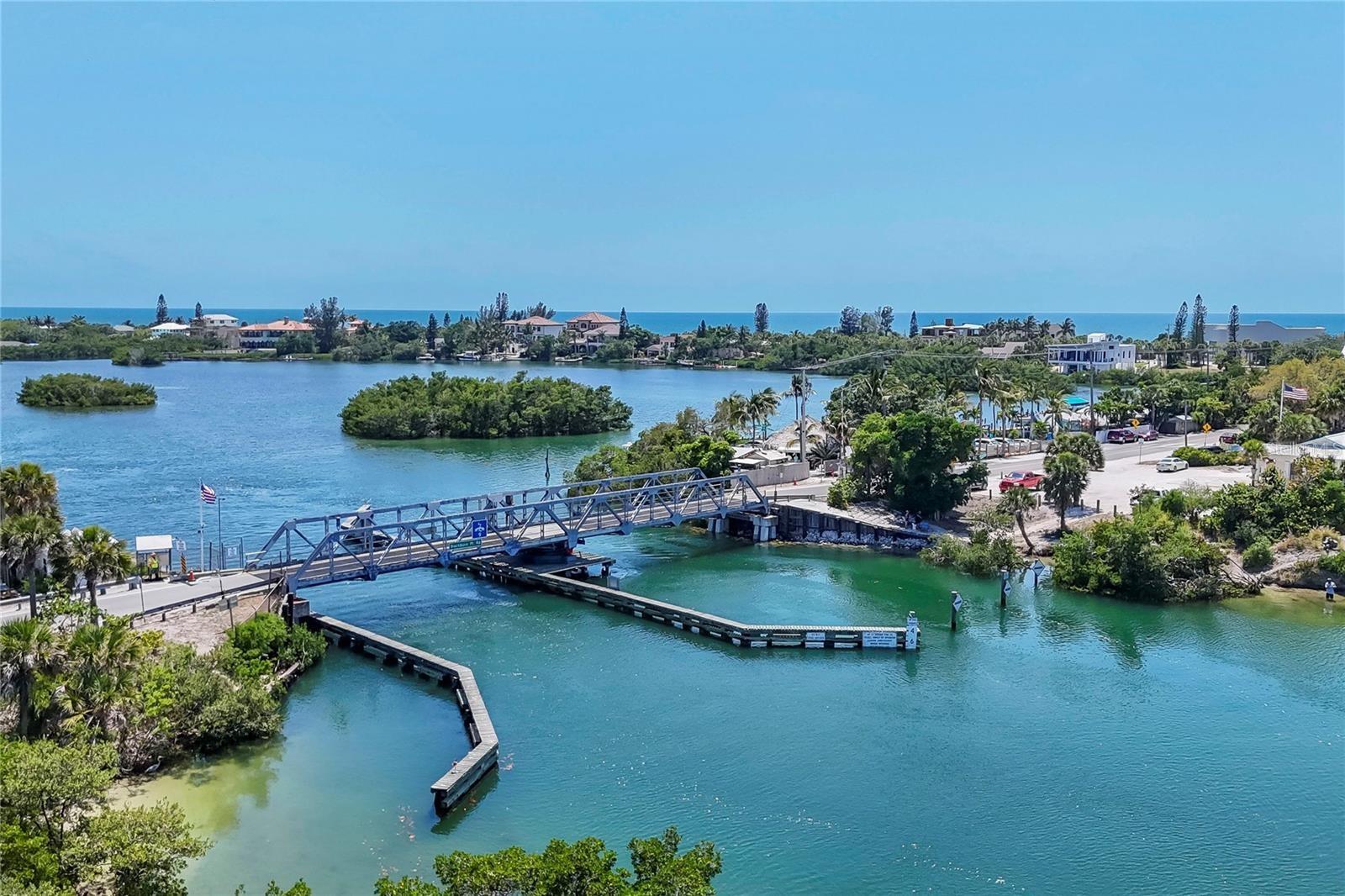 280 HIDDEN BAY DR #302, OSPREY, FL, 34229