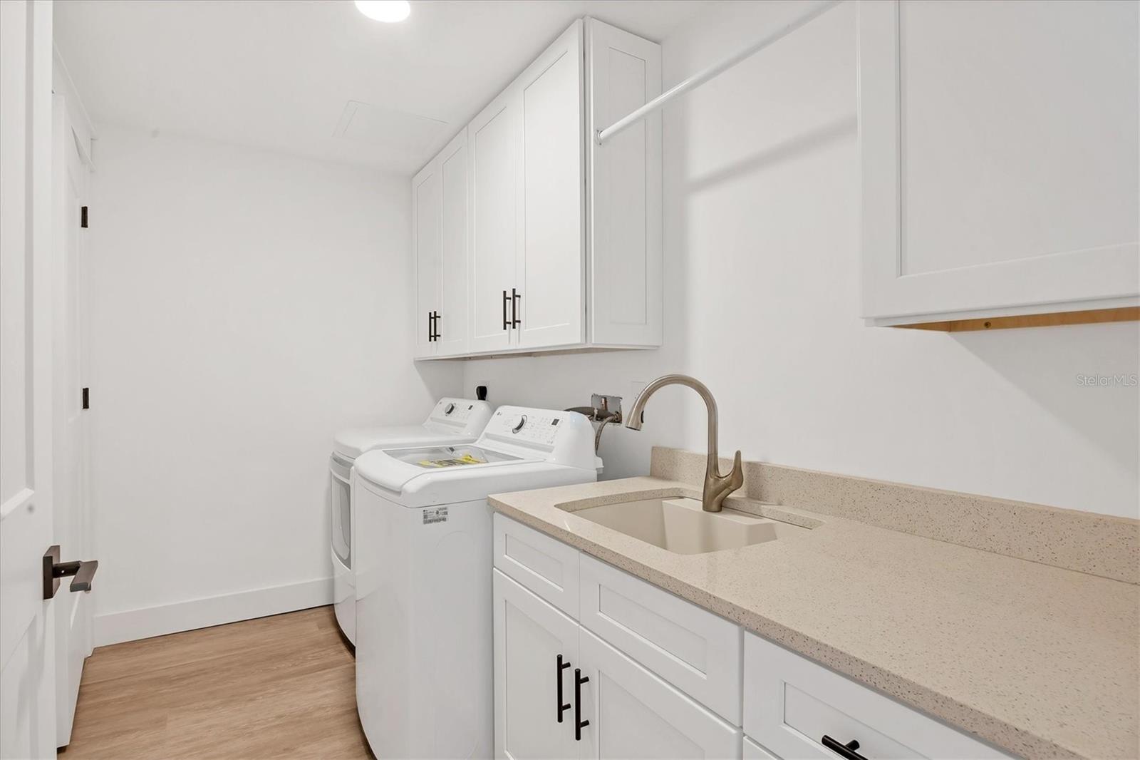 280 HIDDEN BAY DR #204, OSPREY, FL, 34229