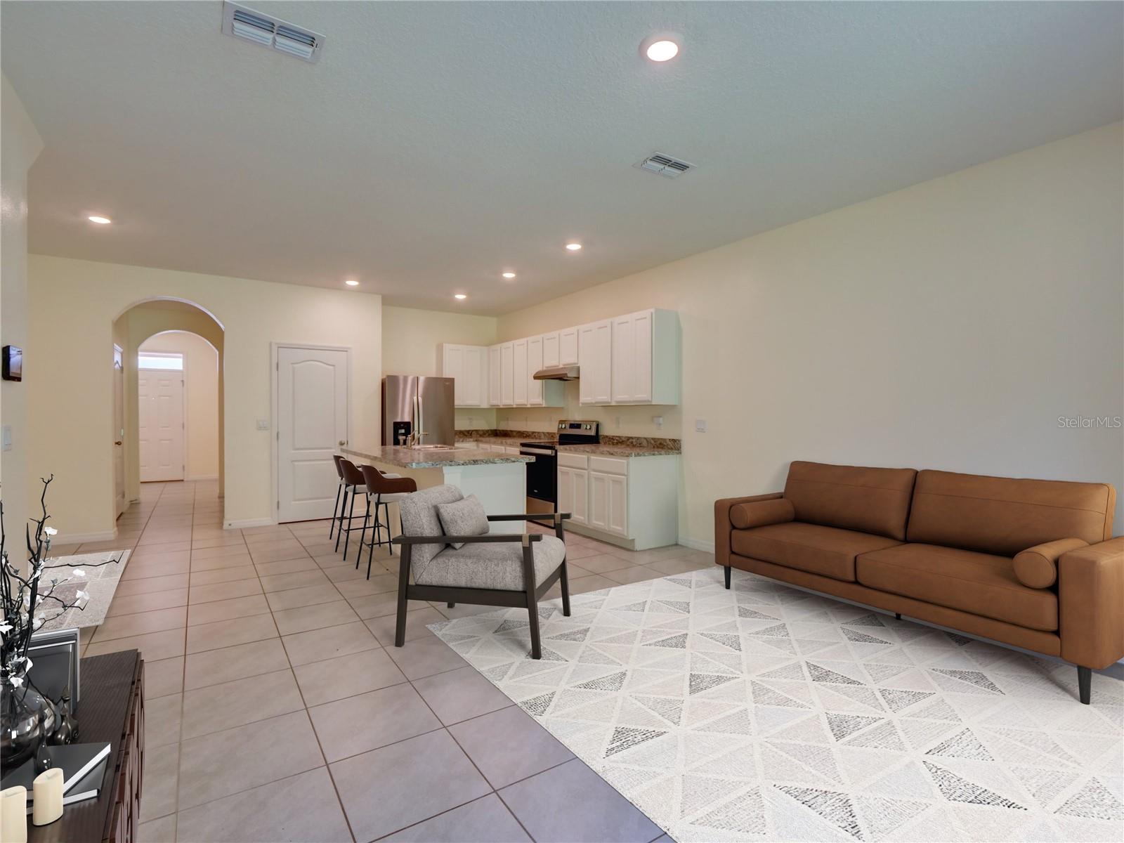1289 YELLOW FINCH DR, DAVENPORT, FL, 33837