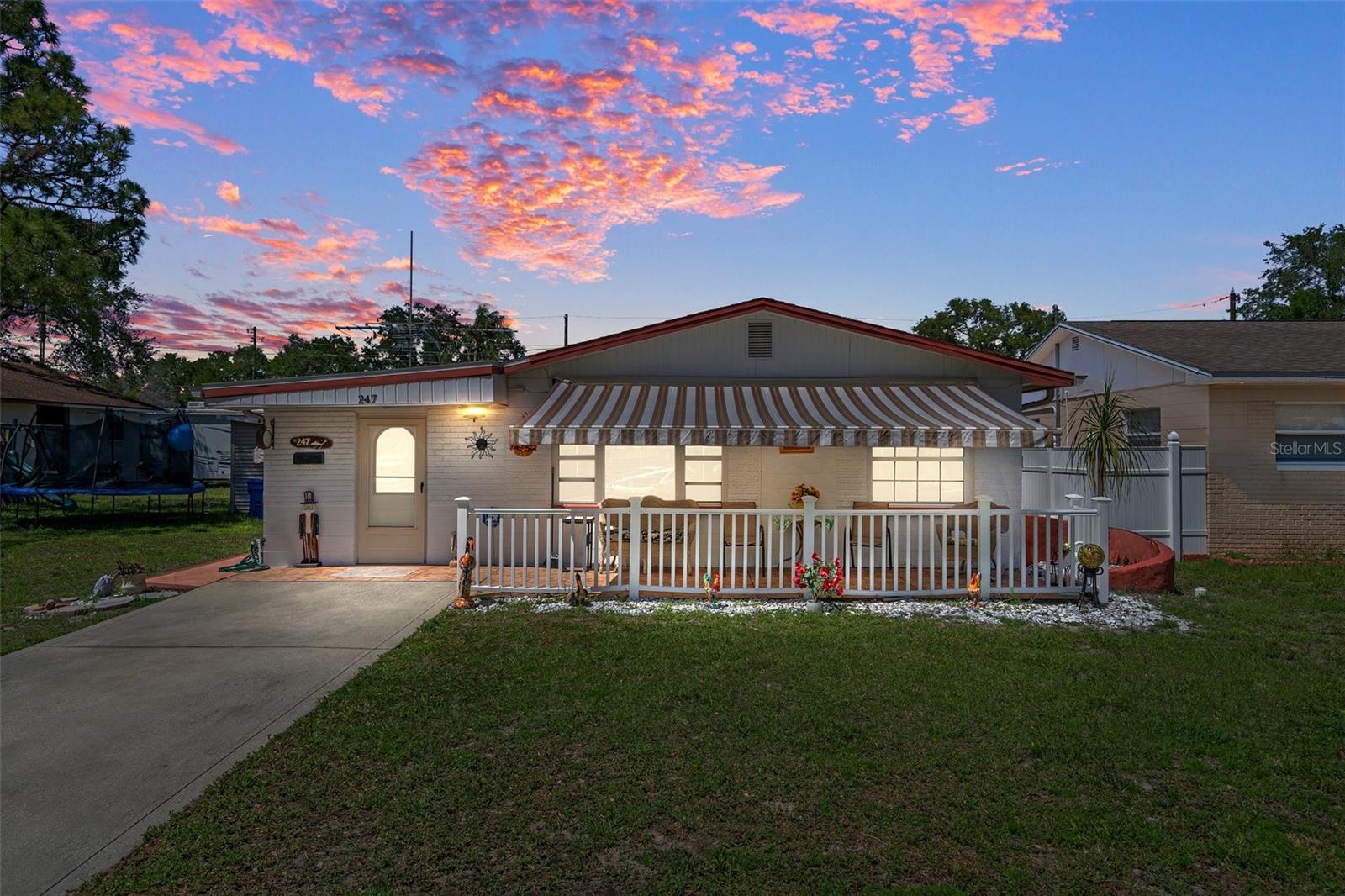 247 93RD AVE N, ST PETERSBURG, FL, 33702