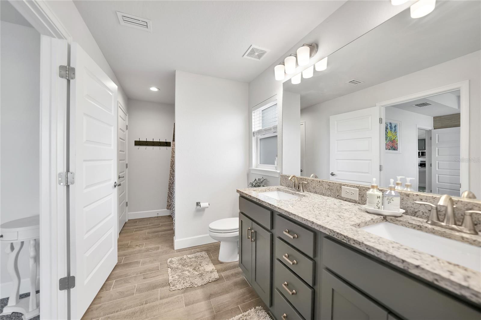 9194 IMPALA CIR, PORT CHARLOTTE, FL, 33981