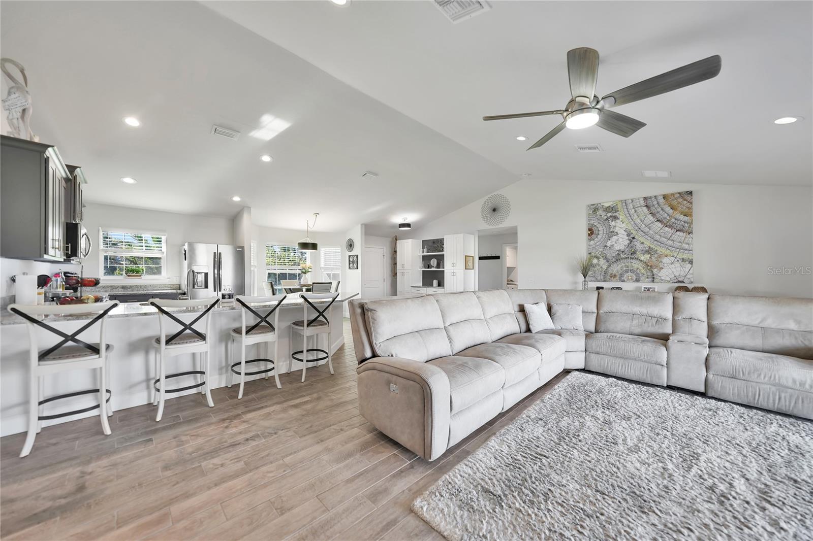 9194 IMPALA CIR, PORT CHARLOTTE, FL, 33981