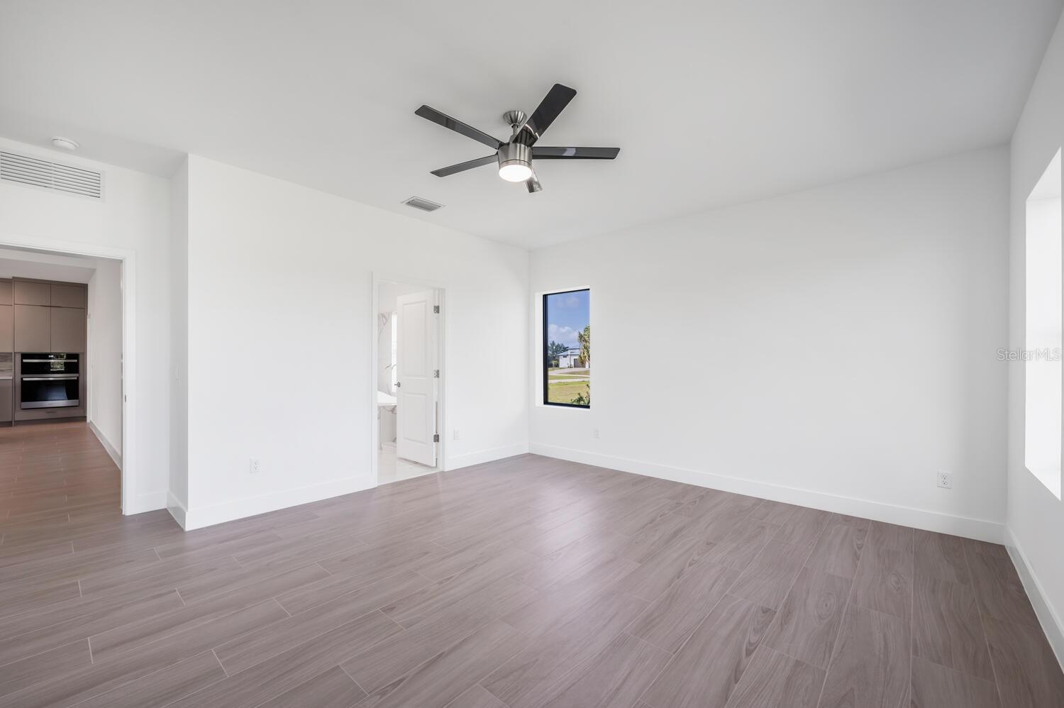 24166 COLIMA CT, PUNTA GORDA, FL, 33955
