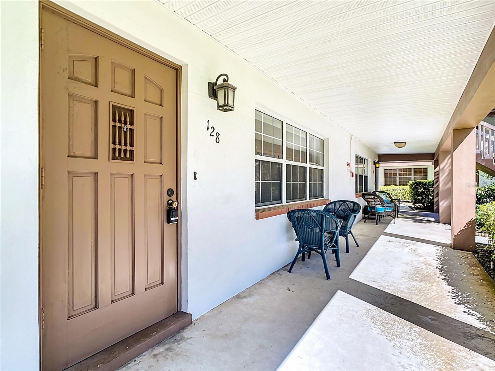 650 PINELLAS POINT DR S #128, ST PETERSBURG, FL, 33705