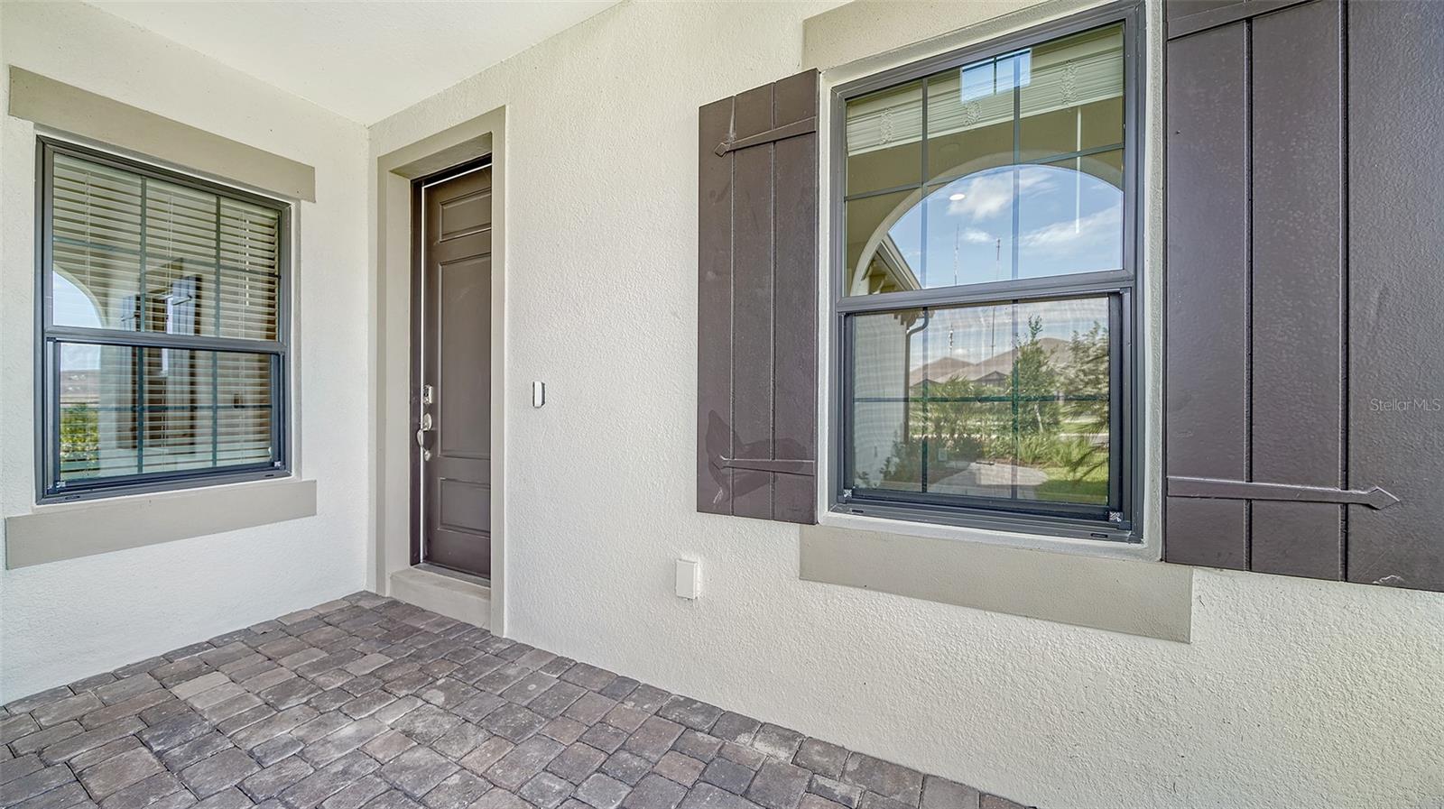 100 CORSERRA DR, NOKOMIS, FL, 34275