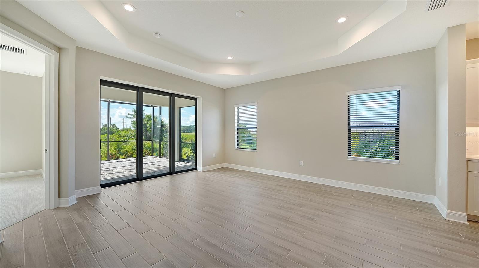 100 CORSERRA DR, NOKOMIS, FL, 34275