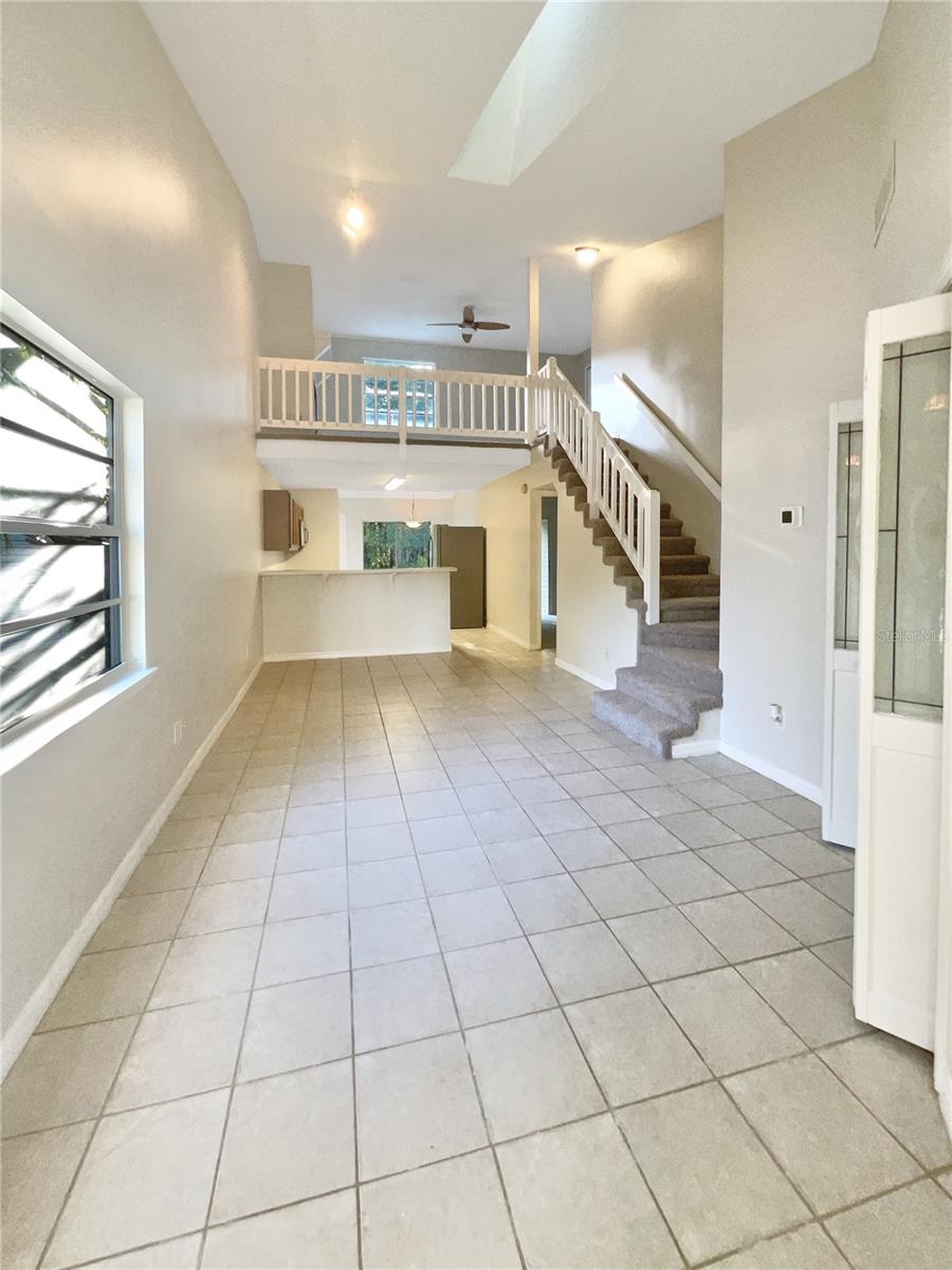 12723 WOOD TRAIL BLVD, TAMPA, FL, 33625