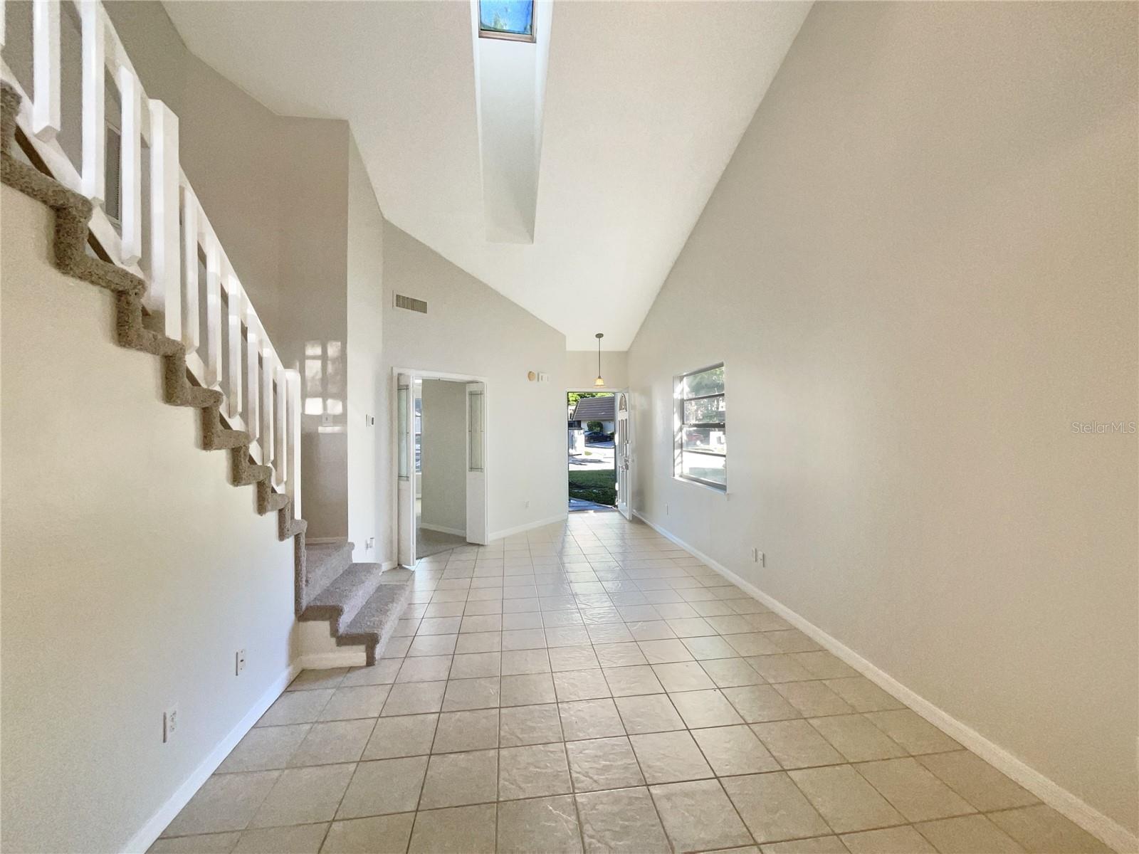 12723 WOOD TRAIL BLVD, TAMPA, FL, 33625