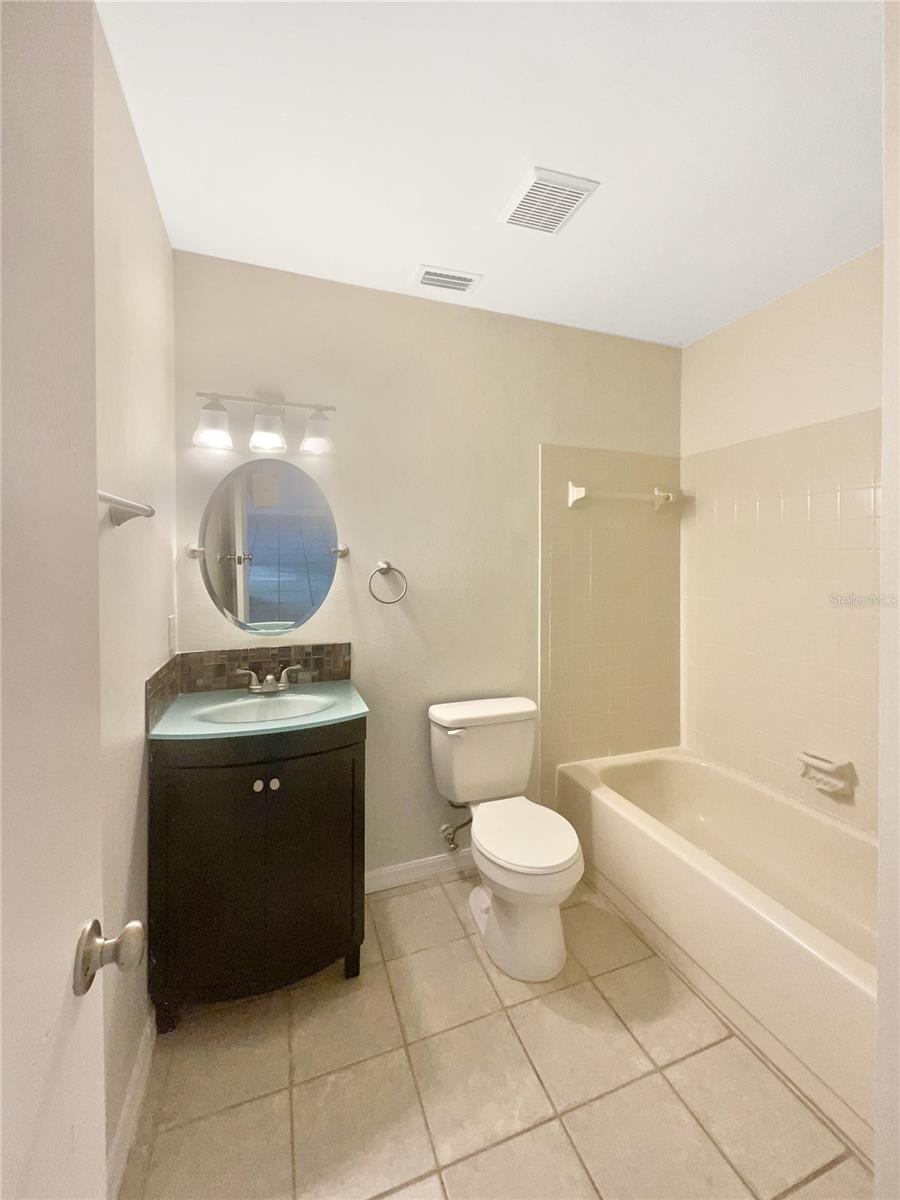 12723 WOOD TRAIL BLVD, TAMPA, FL, 33625