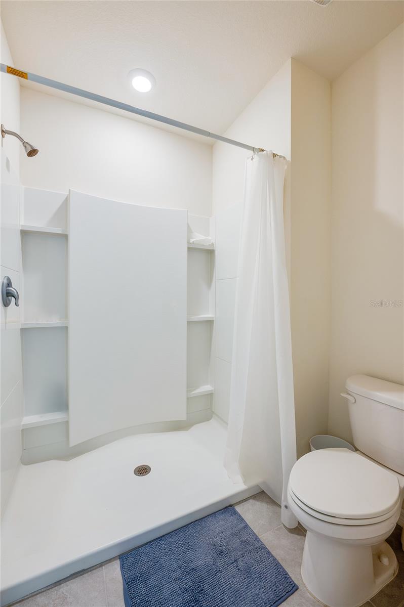 28 BELLA LAGO CIR, PORT ORANGE, FL, 32129