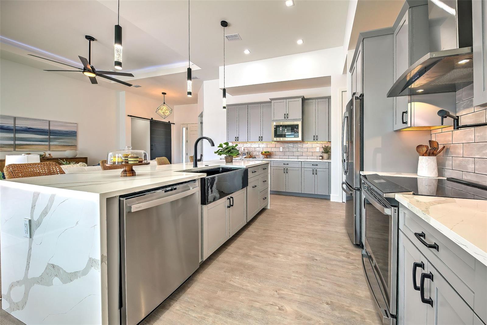 8250 ARLEWOOD CIR, PORT CHARLOTTE, FL, 33981