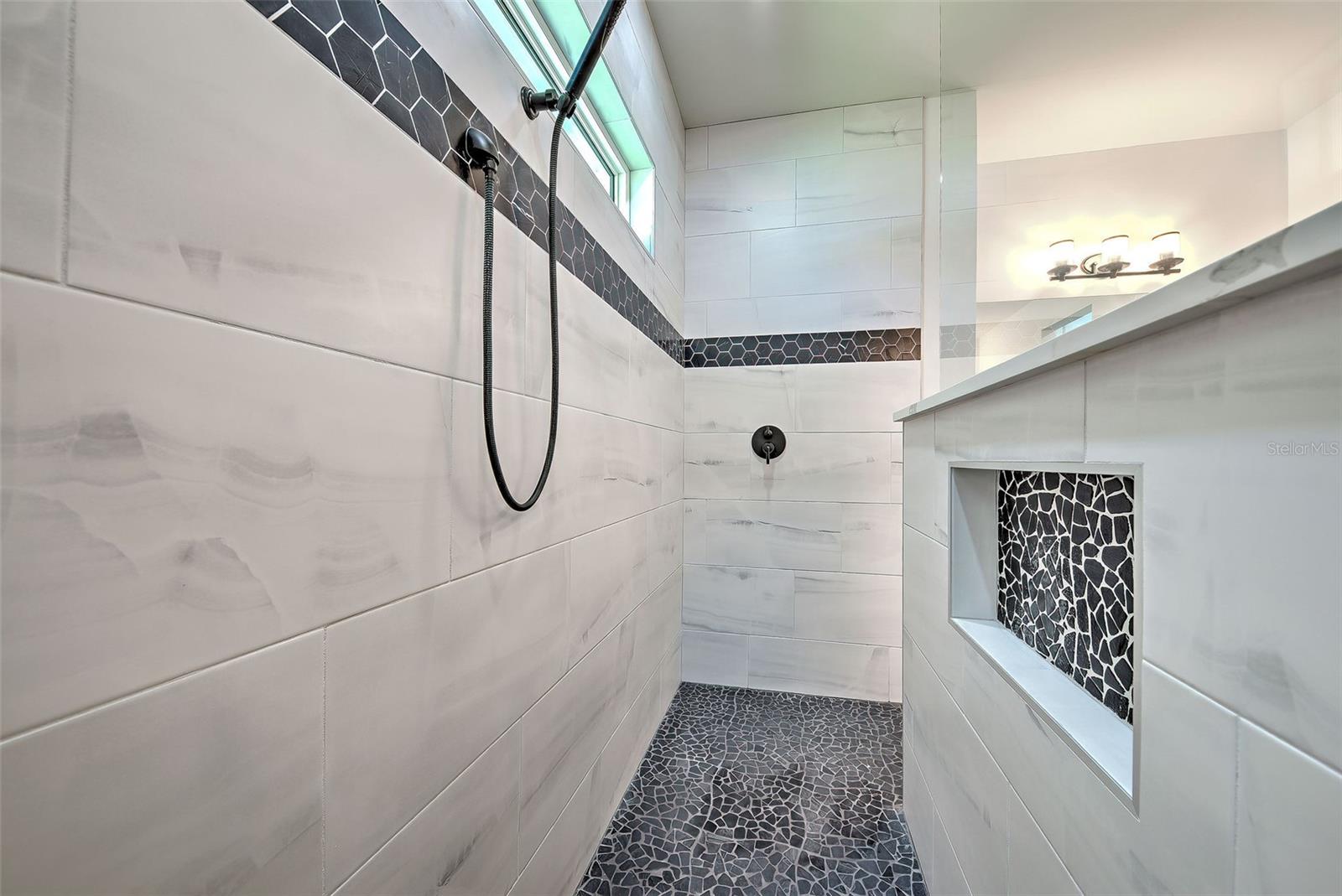 8250 ARLEWOOD CIR, PORT CHARLOTTE, FL, 33981