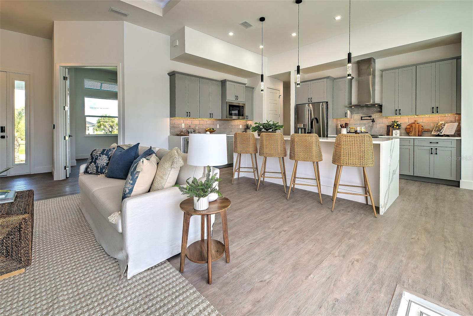 8250 ARLEWOOD CIR, PORT CHARLOTTE, FL, 33981