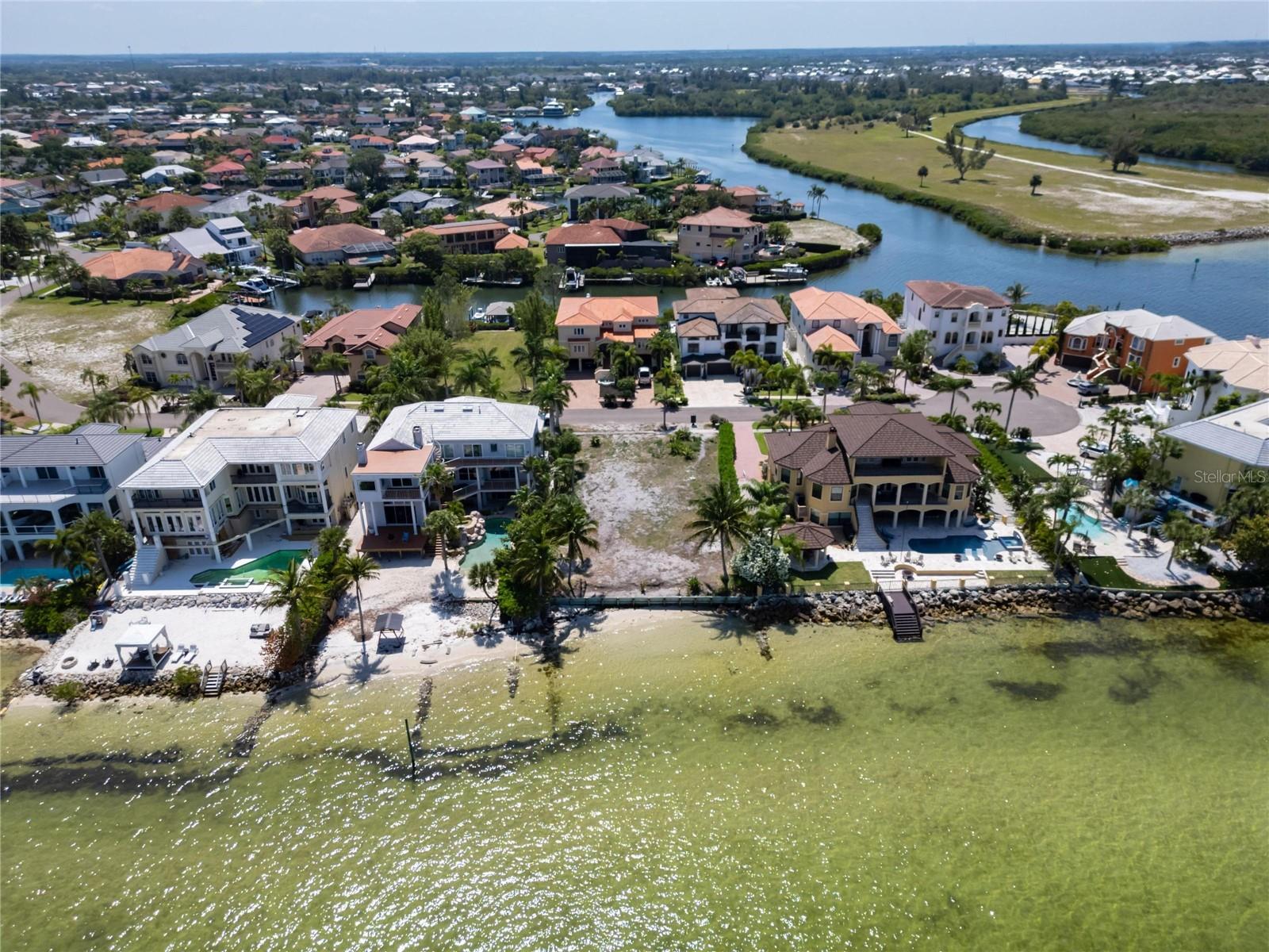 1013 SYMPHONY ISLES BLVD, APOLLO BEACH, FL, 33572
