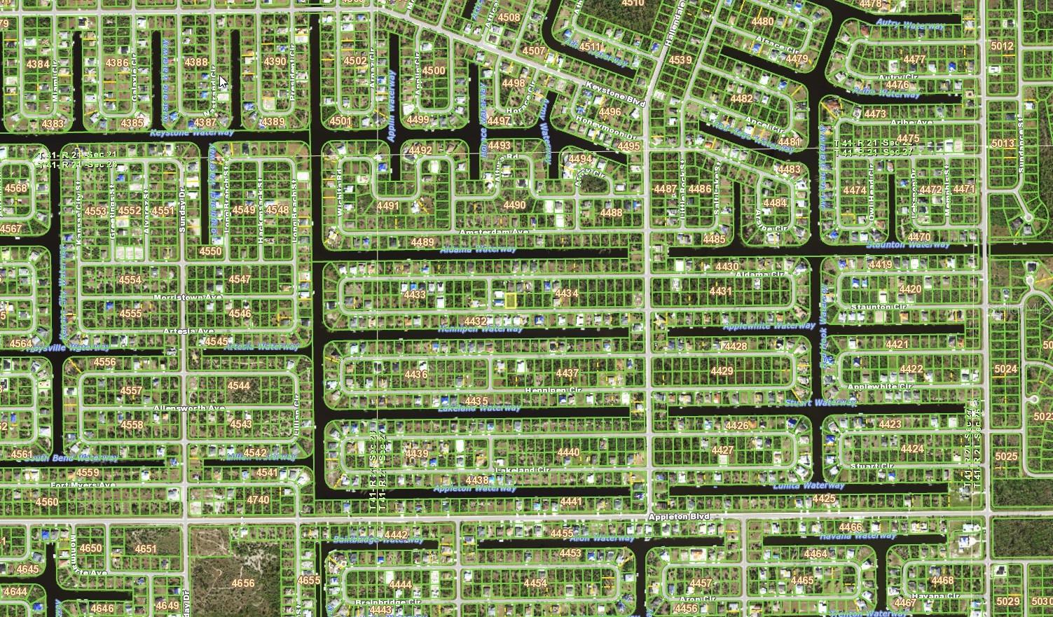 15449 ALDAMA CIR, PORT CHARLOTTE, FL, 33981