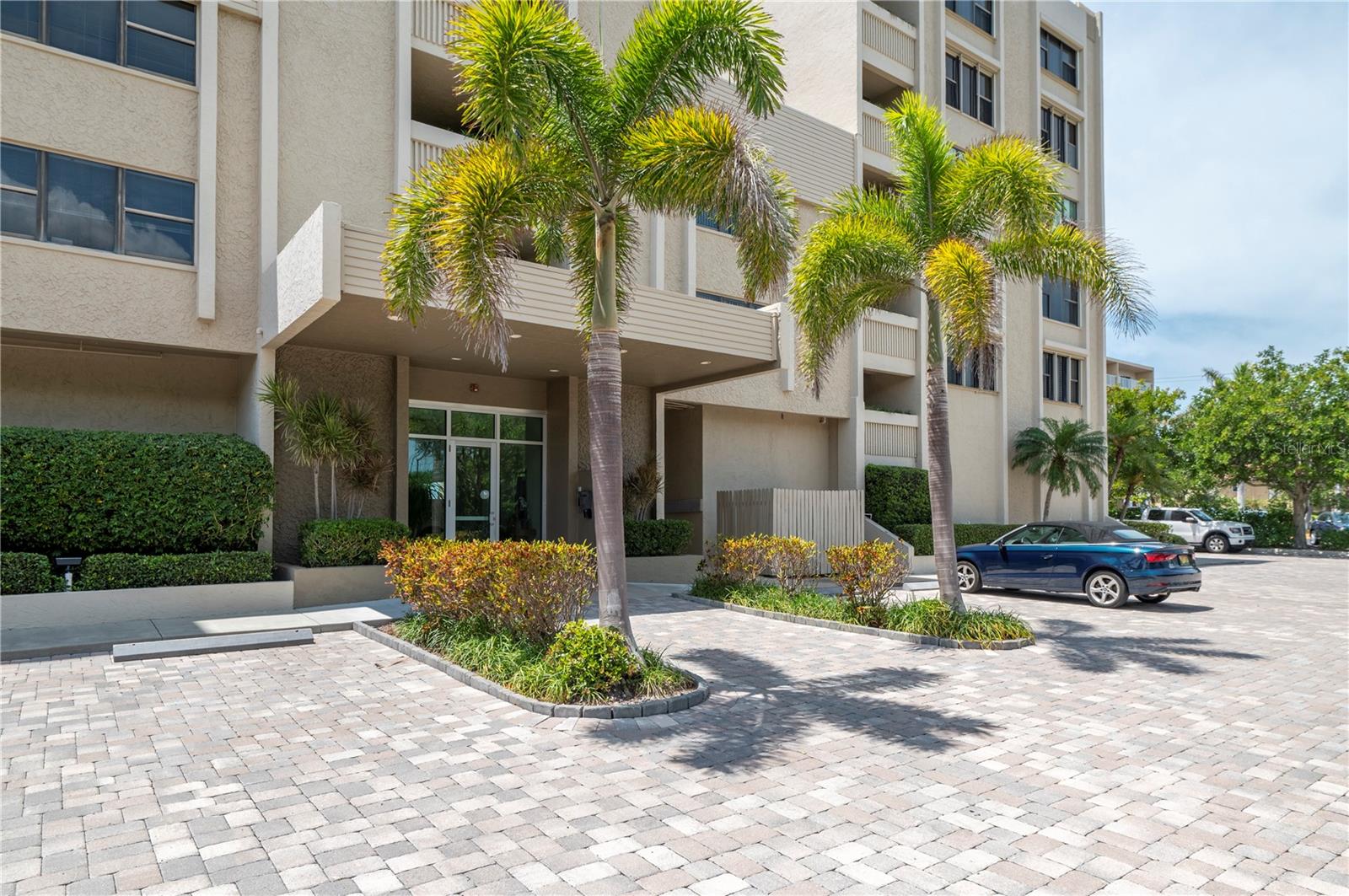 2675 GULF OF MEXICO DR #204, LONGBOAT KEY, FL, 34228