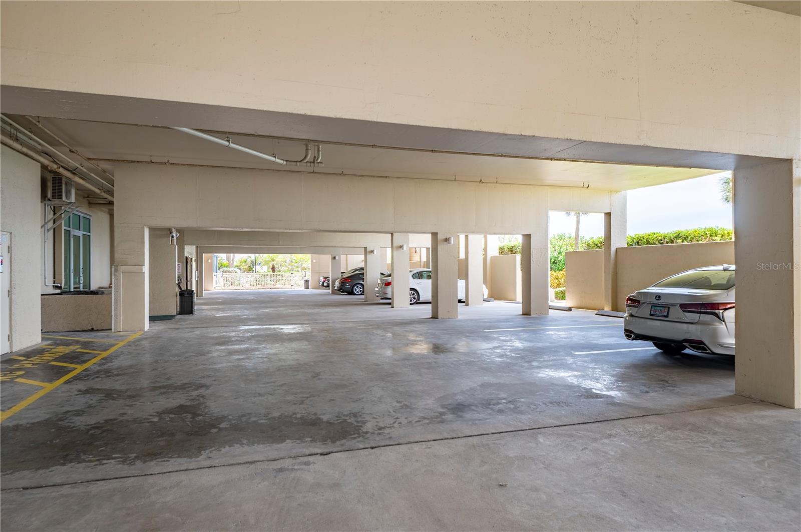 2675 GULF OF MEXICO DR #204, LONGBOAT KEY, FL, 34228