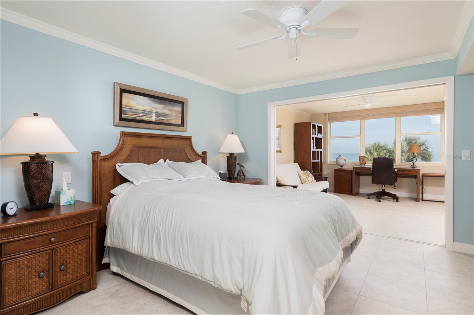 2675 GULF OF MEXICO DR #204, LONGBOAT KEY, FL, 34228