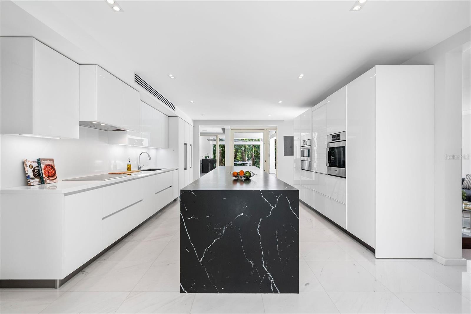 PR9105662 Property Photo