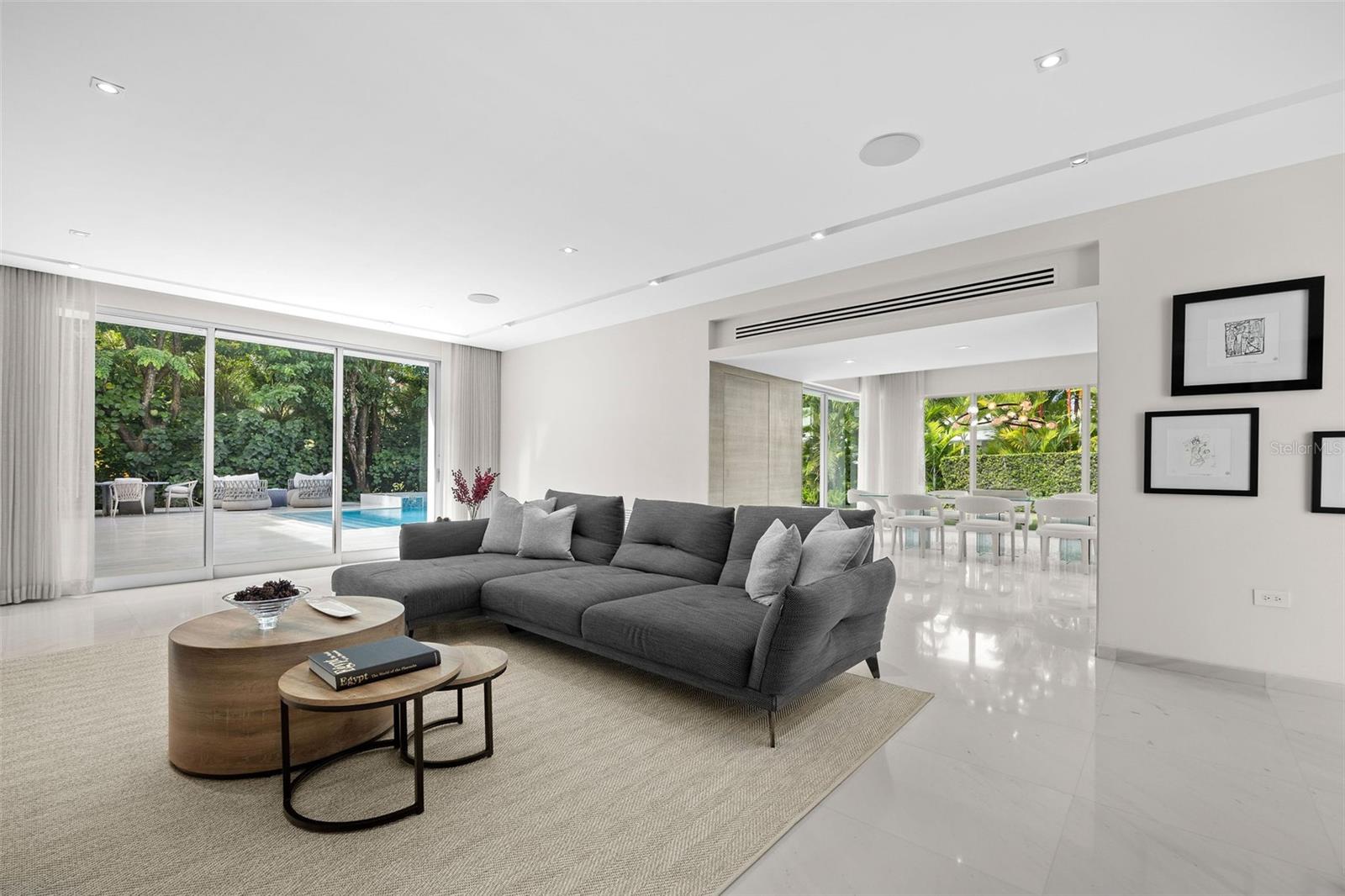 PR9105662 Property Photo