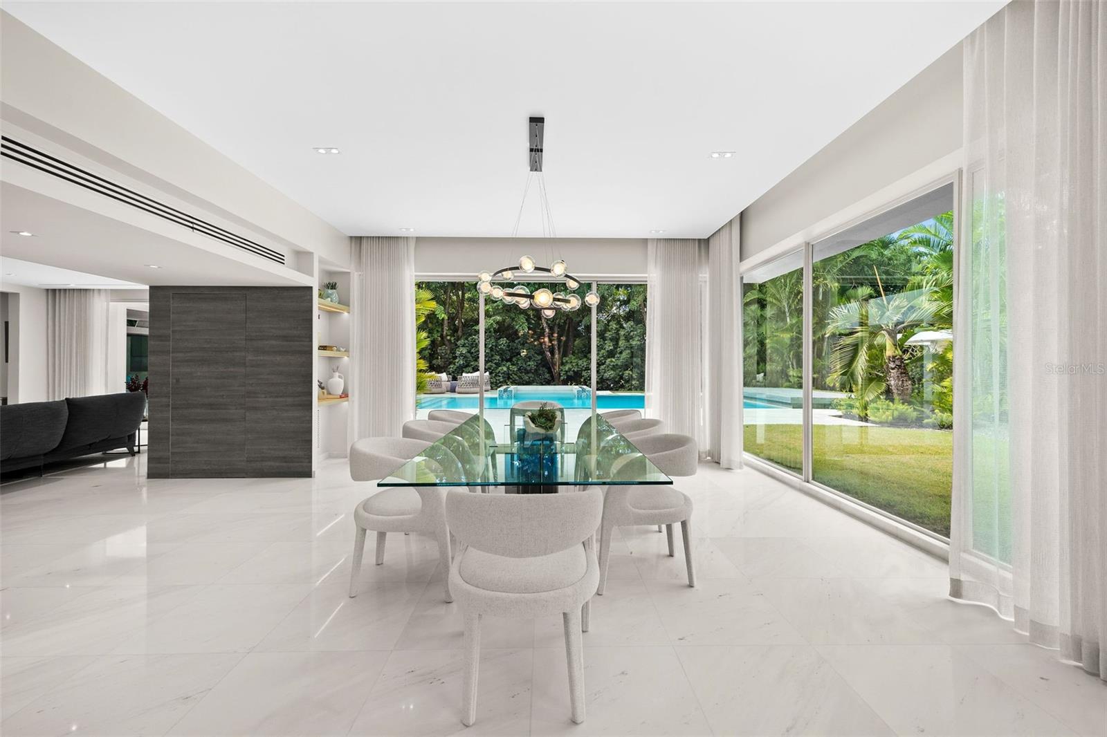 PR9105662 Property Photo