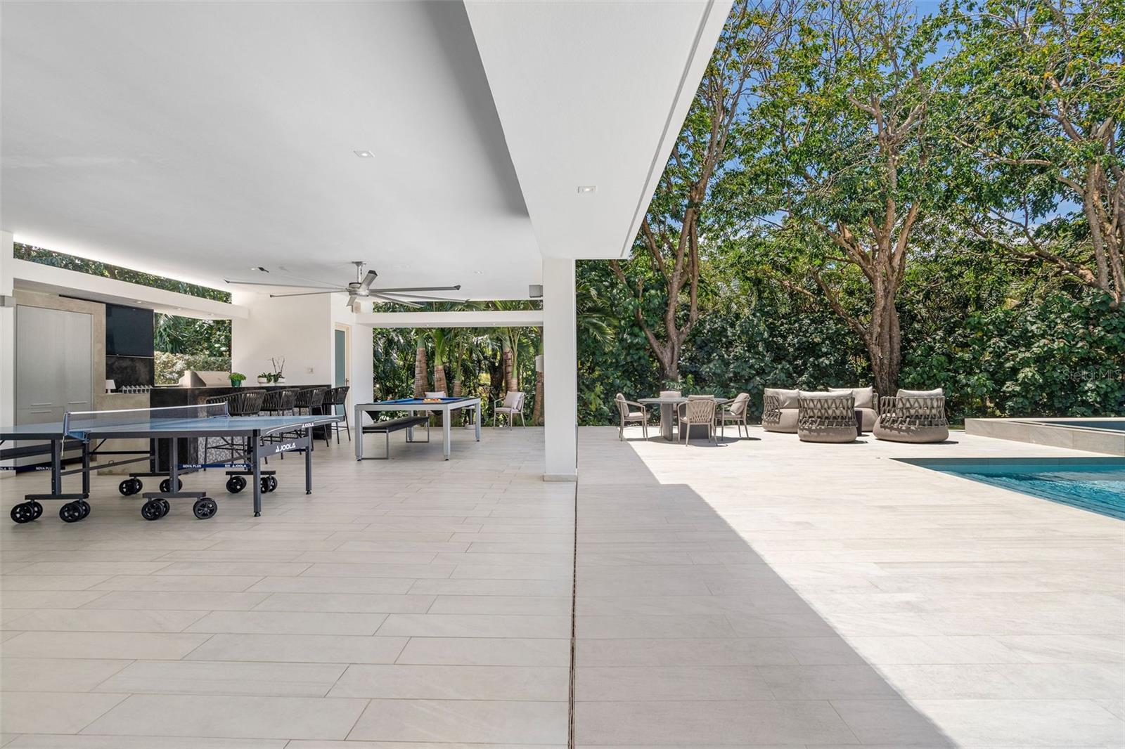 PR9105662 Property Photo