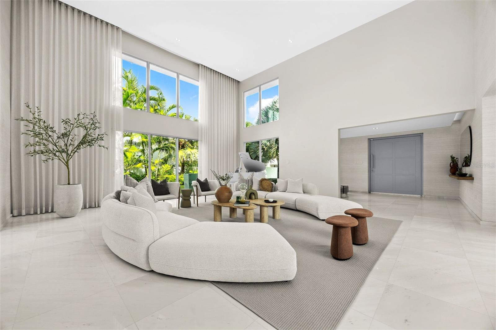 PR9105662 Property Photo