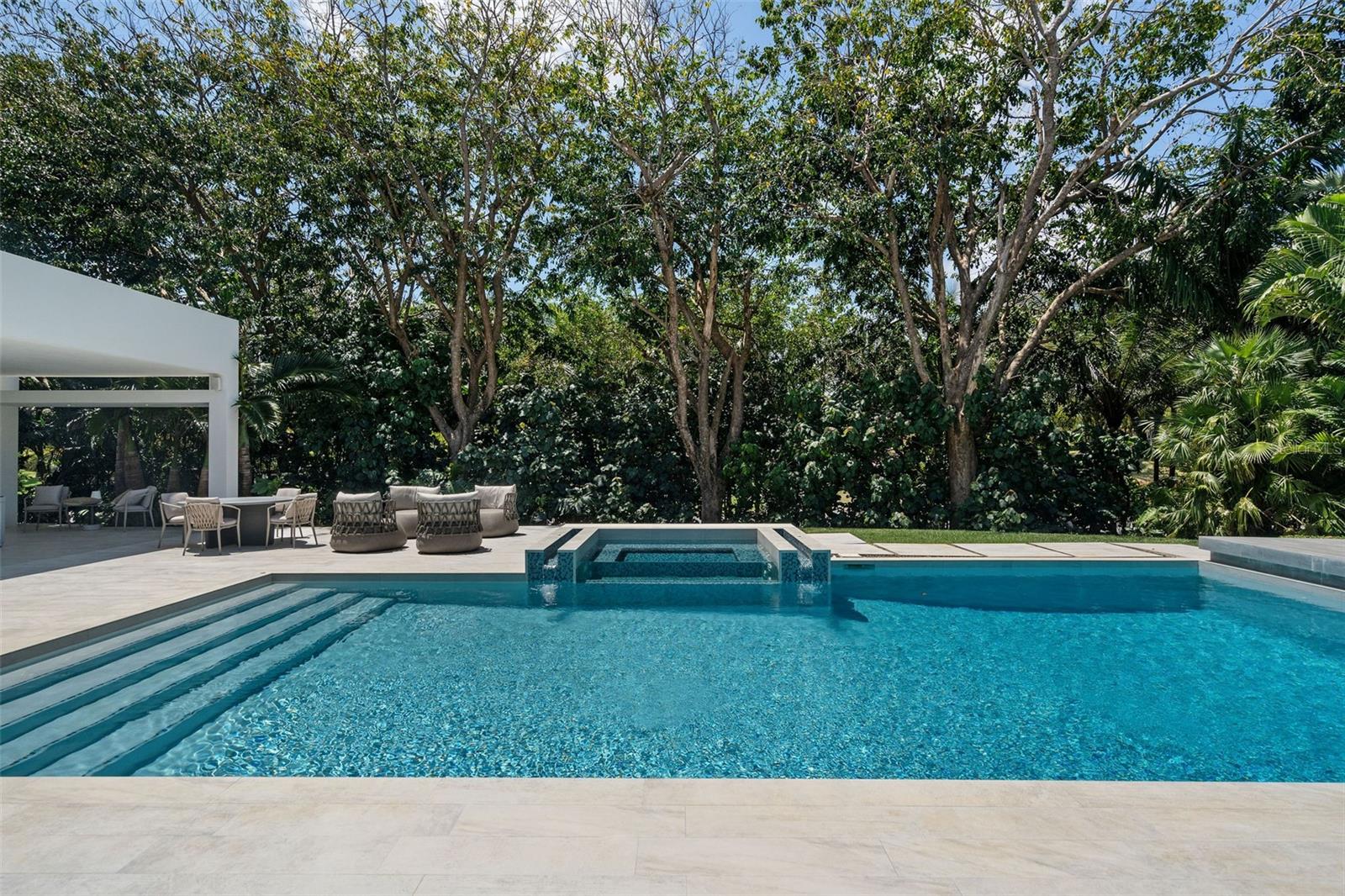 PR9105662 Property Photo