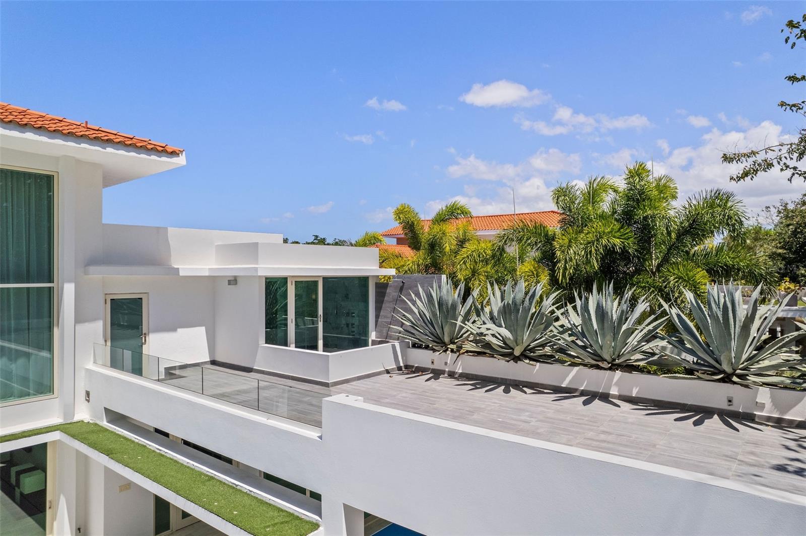 PR9105662 Property Photo