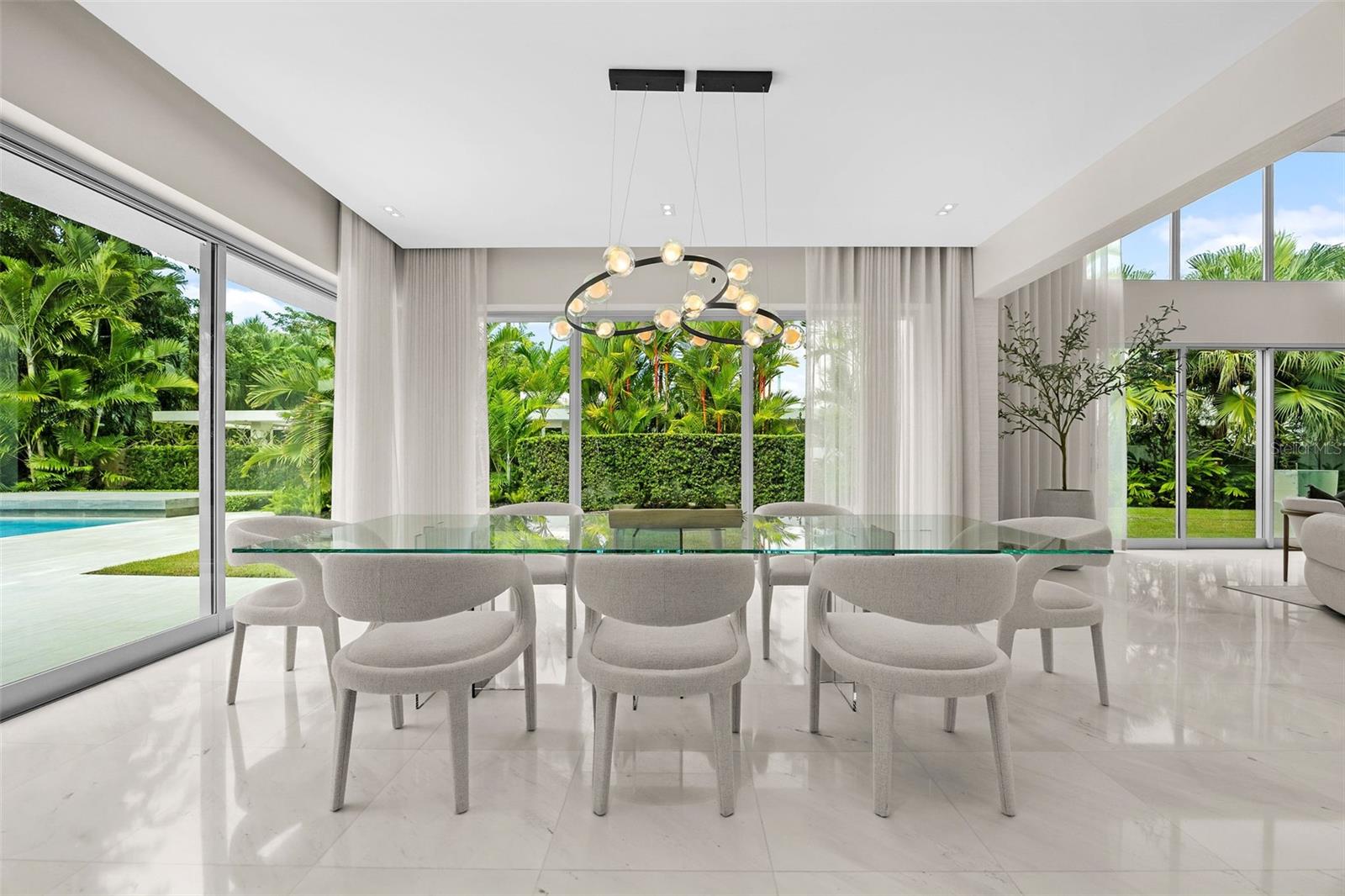 PR9105662 Property Photo