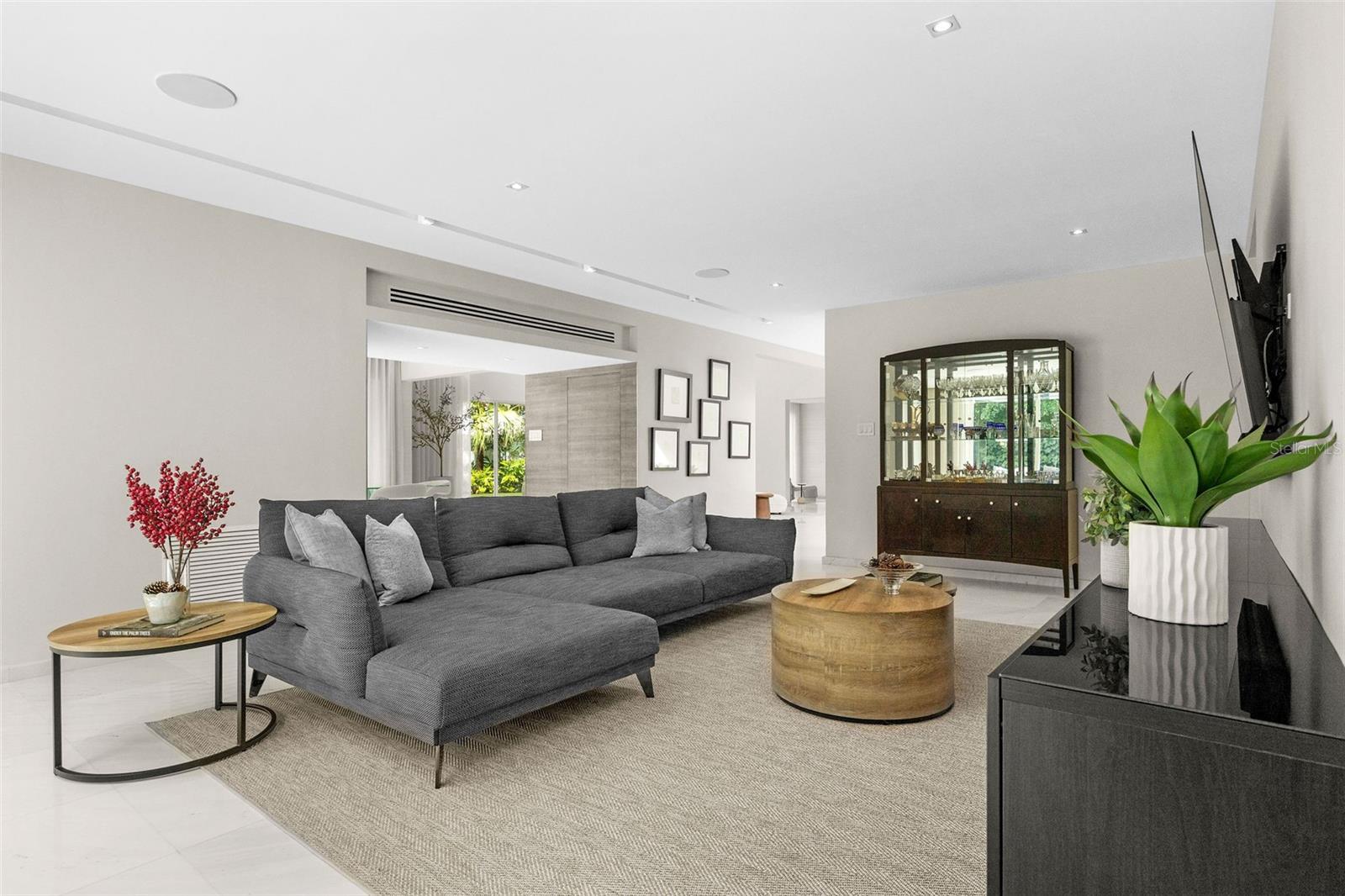 PR9105662 Property Photo